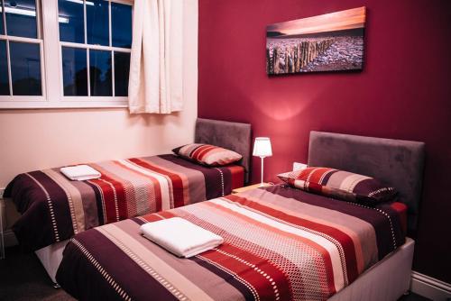 Jersey Accommodation And Activity Centre, Gorey, 