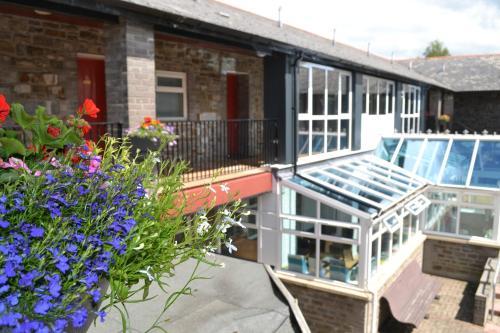 Dare Valley Country Park Accommodation, Aberdare, 