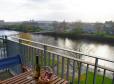 Glasgow City Centre Apartment With River Clyde Views
