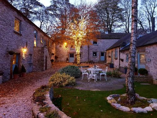 Haddon Grove Farm Cottages, Bakewell, 