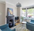 East Finchley Cosy Bright 2br House North London