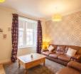 Beautiful Homely Flat In The Centre Of West End