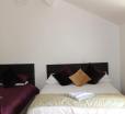Park Lane Heights - Self Catering - Guesthouse Style - Family And Double Rooms