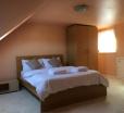 Spacious En-suite Double Room