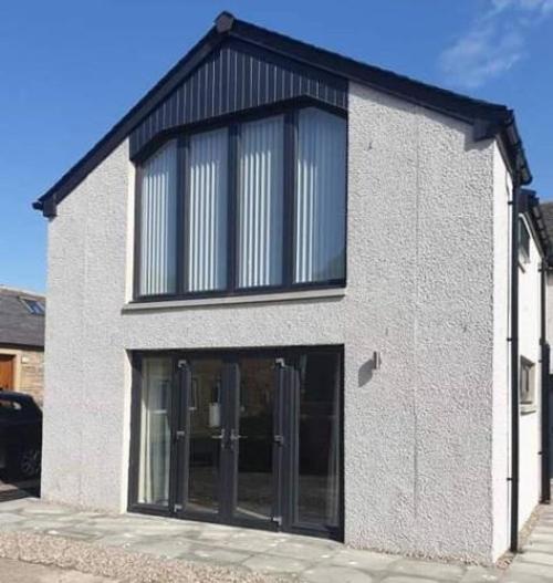 Newly Renovated 5 Bedroom House In Seaside Town Of Burghead, Lossiemouth, 