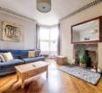 Stylish 2br Flat Close To City Centre By Guestready