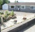 Blodeuen - Sunny Spacious Rural Bungalow With Gardens And Views