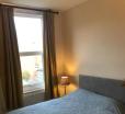 Spacious 1 Bed Flat Close To City Centre Cathedral Quarter