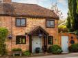 Quintessentially English 3-bed Cottage In Farnham