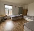 Lovely Modern Triple Shared Room Central Location