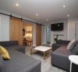 Belmore Place, Charming Mews House, Town Centre