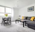 Light And Cosy Southfields Apartment