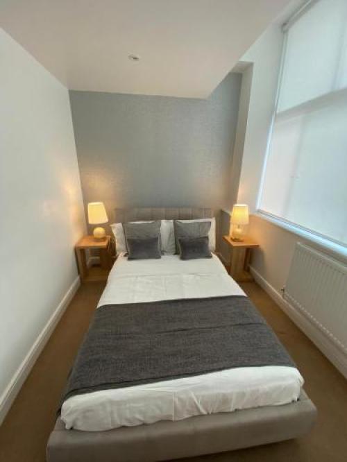 Stunning Two Bedroom Apartment In Leicester City Centre, Leicester, 