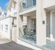 3 Porthmeor Apartments, Super Comfortable, Parking, Private Balcony. Close To Tate Gallery St Iv