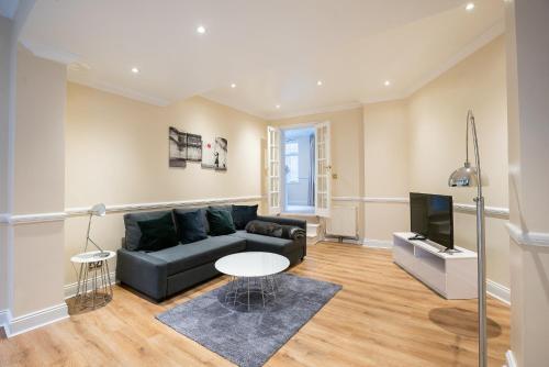 Two Bedroom Apartments In Central London, Blackfriars, 