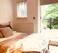 Double Room At Riverside Location