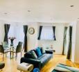 Luxury Apartment With Sea Views, 2 Min Walk To Both Porth And Whipisderry Beaches
