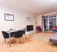 Coventry - Luxury 2 Bed Apartment, Central, Parking - Sleeps 5