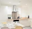 Royal Suite, Elegant Spacious 2 Bed Apartment In The City Centre - Perfect For Work Or Leisure!