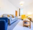 Cwmbran House, By TÅ· Sa - 2 Bed House With Private Off Road Parking