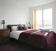 Olympic Park Spacious 3 Bedroom Sleeps Upto 8 With Free Parking!