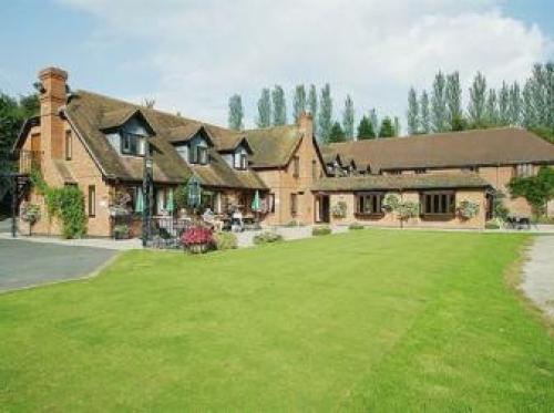 Cadmore Lakeside Hotel, , Worcestershire