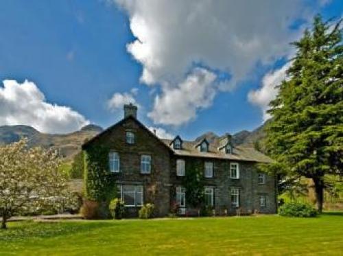 New Dungeon Ghyll Hotel, Langdale, 