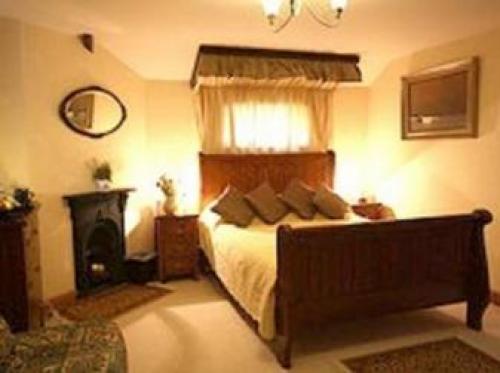 Beeches Farmhouse Rooms & Cottages, , Wiltshire