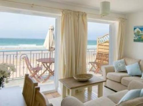Tolcarne Beach Cabins, Newquay, 
