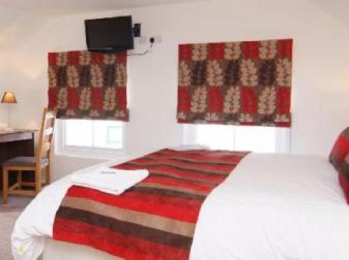 Old Bridge Street En Suite Rooms, Room Only Next To Cathedral, Truro, 