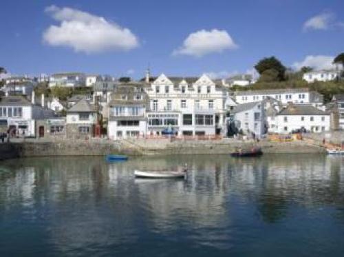 Ship And Castle Hotel, St Mawes, 