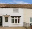 Ladybird Cottage, Dog Friendly, Couples Or Small Families, Yorkshire Wolds - Countryside And Coa