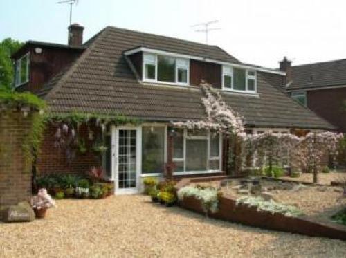 Abacus Bed And Breakfast, Blackwater, Hampshire, Sandhurst, 