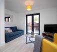Contemporary 3 Bed House In Swansea - Sleeps 5