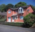 Modern Holiday Home In Saundersfoot With Terrace