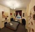 ** Lovely & Cosy Deluxe Double Bedroom + Parking**