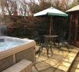 2-bed Cottage Hook Norton With Outside Jacuzzi