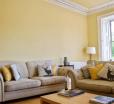 Bright Spacious Comfortable Old Town Flat