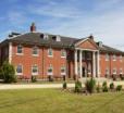 Elme Hall Hotel