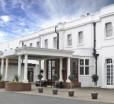 Russ Hill Hotel