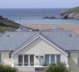 Porth Sands Beachfront Apartment