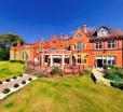 The Mount Hotel Country Manor Wolverhampton