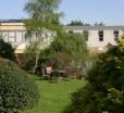 Eight Acres Hotel & Spa