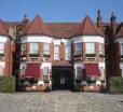 Glenlyn Hotel
