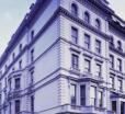 Strathmore Hotel