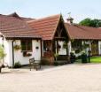Little Foxes Hotel & Gatwick Airport Parking