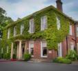 Farington Lodge Hotel