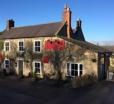 Hunters Lodge Inn