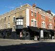 The White Star Tavern