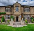 Rogerthorpe Manor Hotel Bw Signature Collection